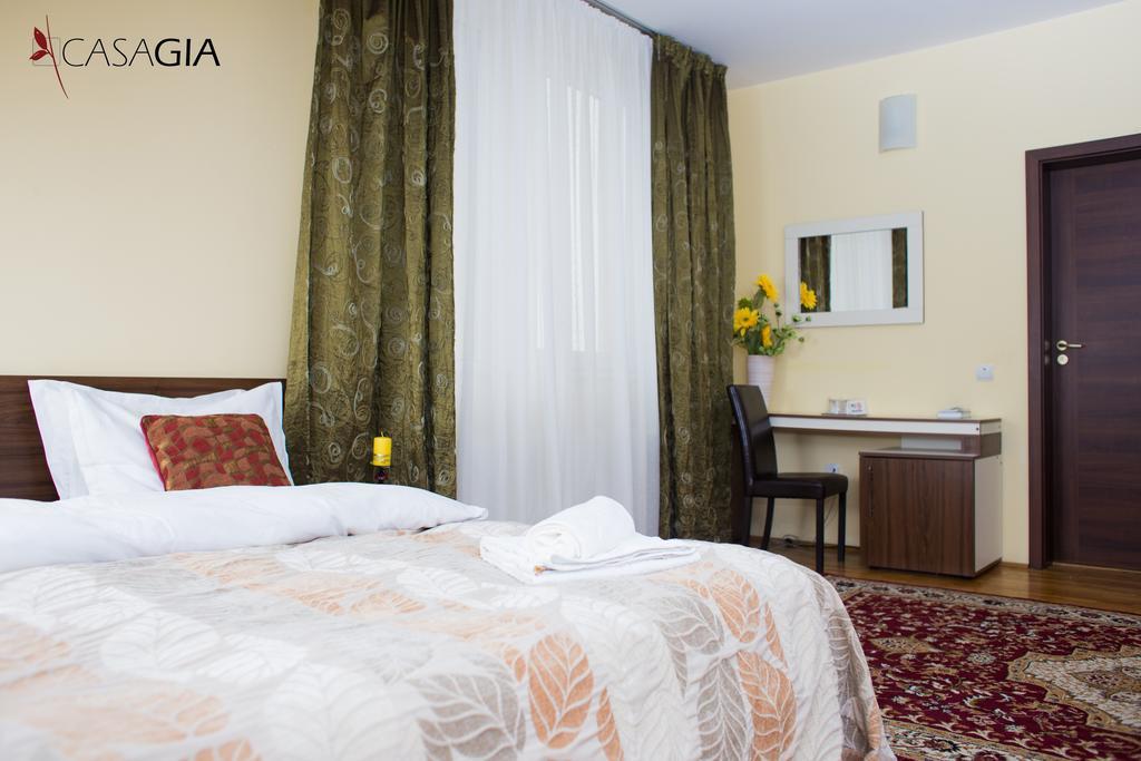Pension Casa Gia Cluj-Napoca Room photo